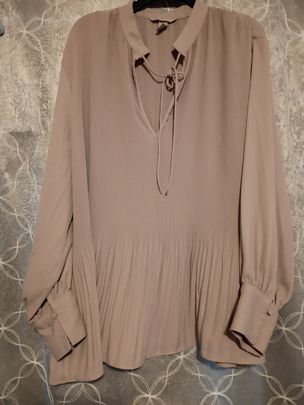 H&M Taupe Pleated V-Neck Tie-Front Blouse